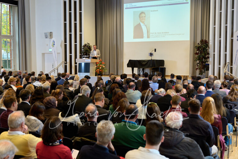 032 haw 11 2025 pvh23372