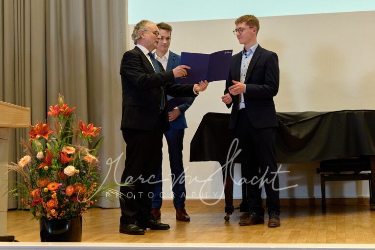 042 haw 11 2025 pvh23404