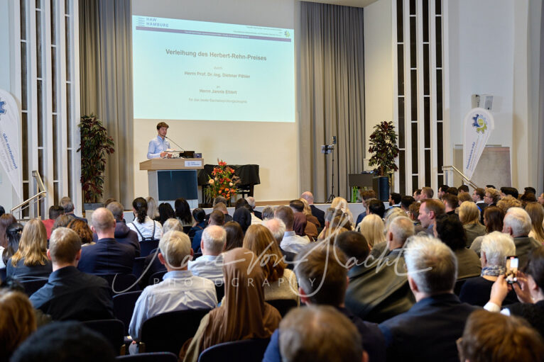 051 haw 11 2025 pvh23438