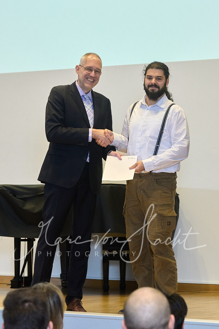 071 haw 11 2025 vh012753