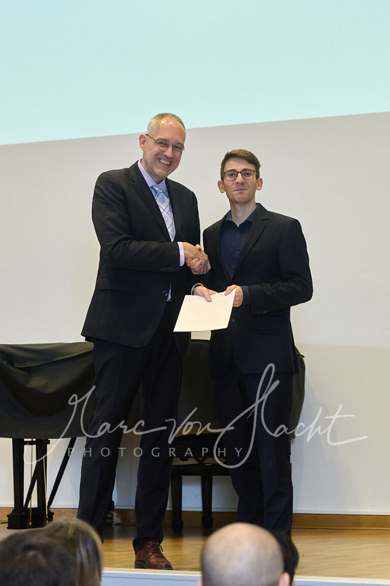 077 haw 11 2025 vh012768