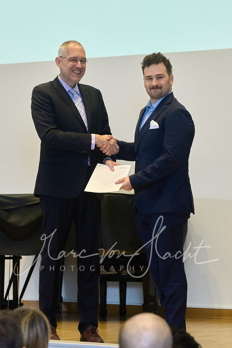 084 haw 11 2025 vh012790