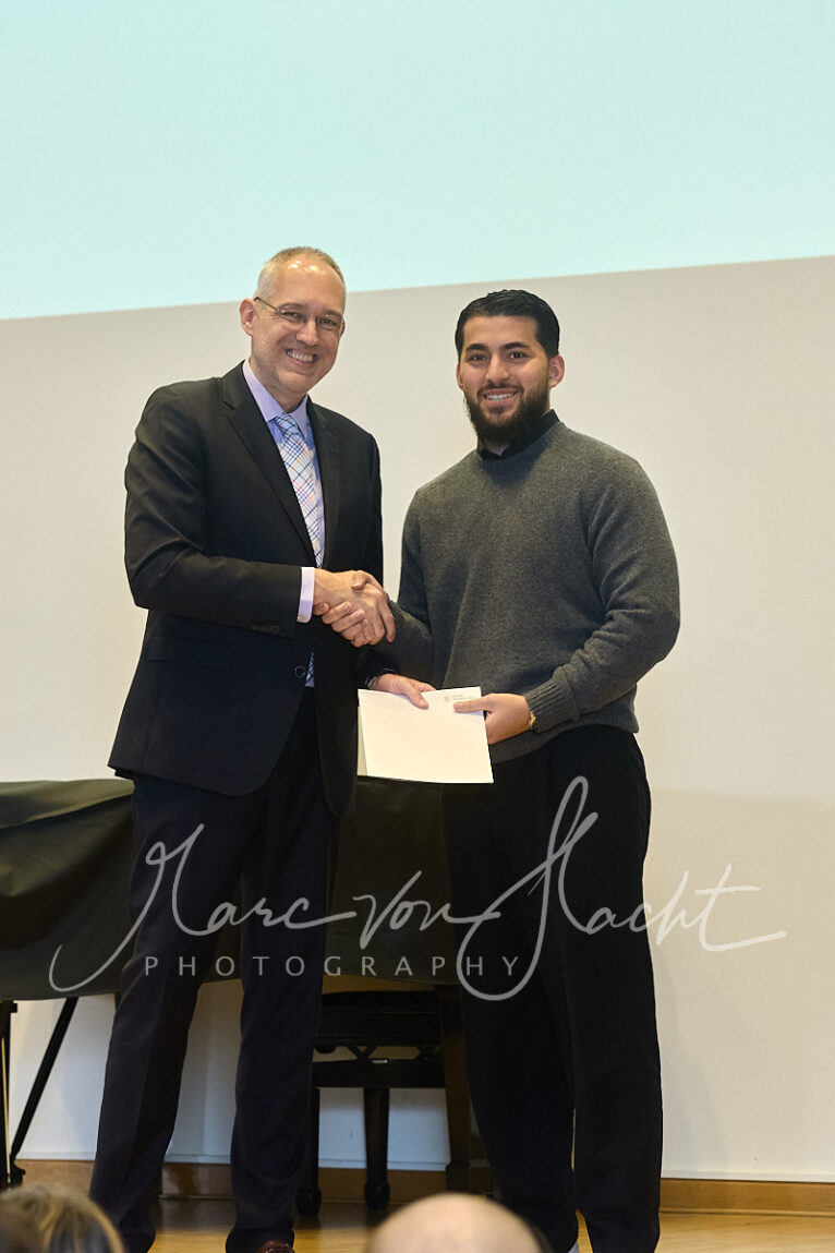 104 haw 11 2025 vh012847