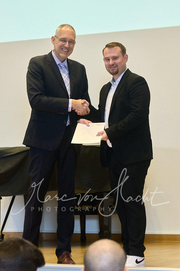 107 haw 11 2025 vh012860