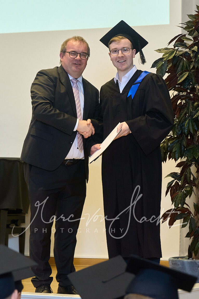 132 haw 11 2025 vh012927