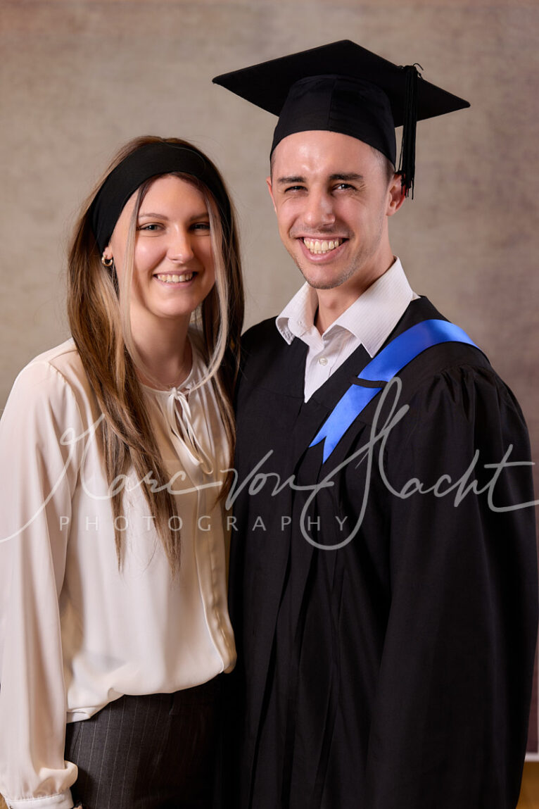 167 a4 portraits pvh23511