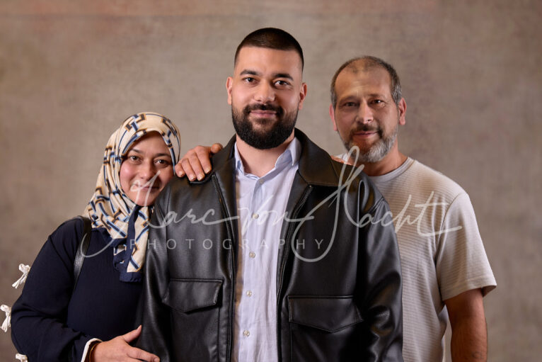 177 a4 portraits pvh23533