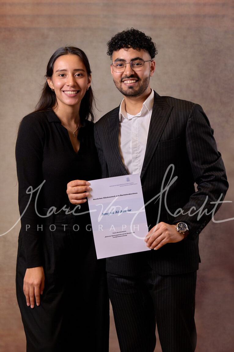 180 a4 portraits pvh23541