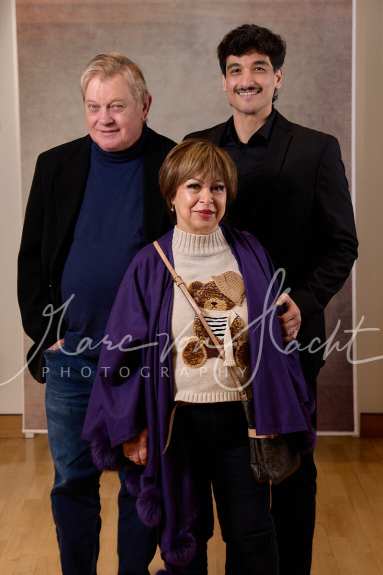 193 a4 portraits pvh23567