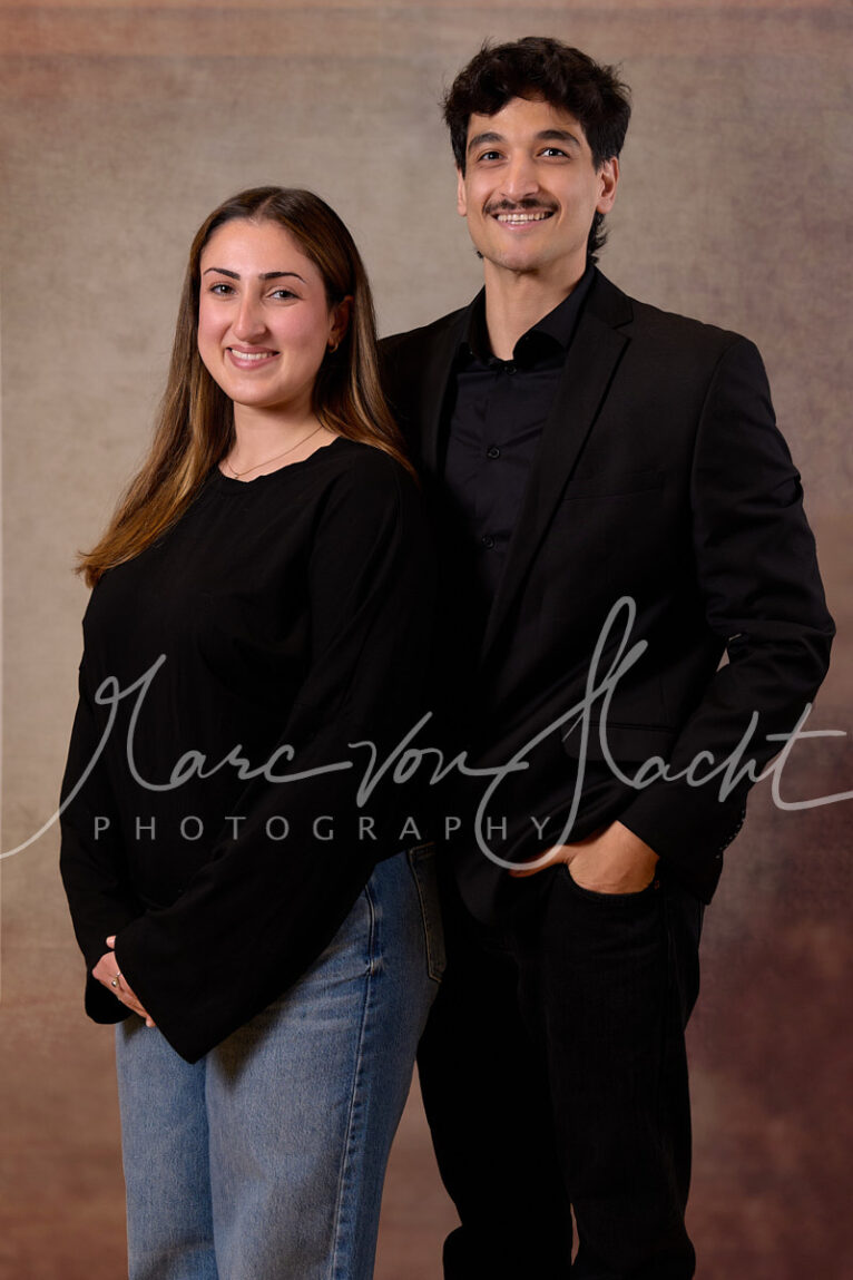 197 a4 portraits pvh23573