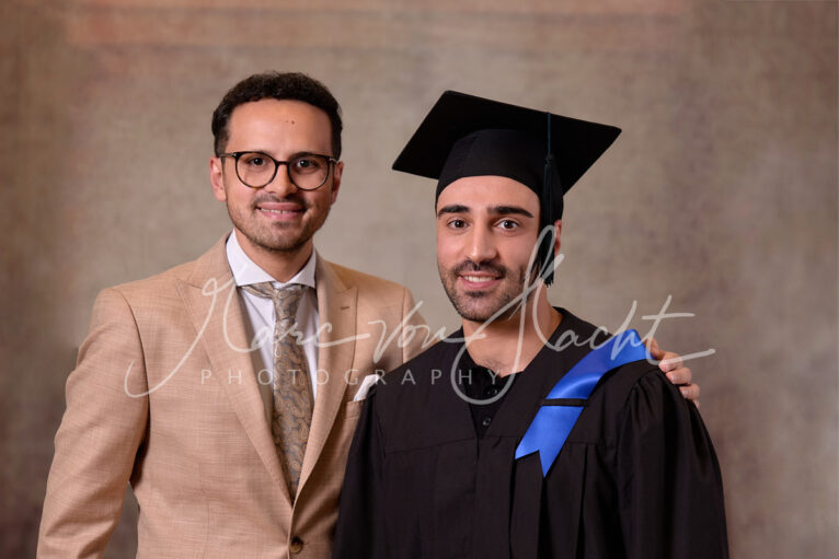 199 a4 portraits pvh23582